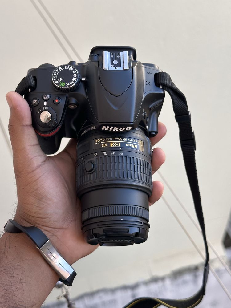 Nikon D3200 24MP com lente 18-55mm et caixa