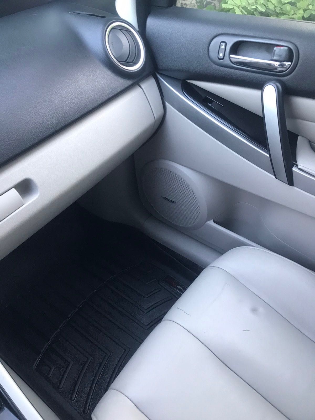 Mazda cx7 2010 рік