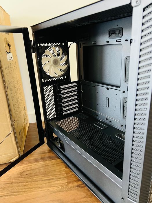 Caixa ATX MSI MPG VELOX 100P Airflow