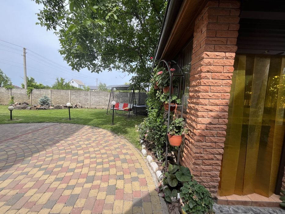 Супер будинок для родини, 3 спальні, до центру Черкас 12хв. На авто