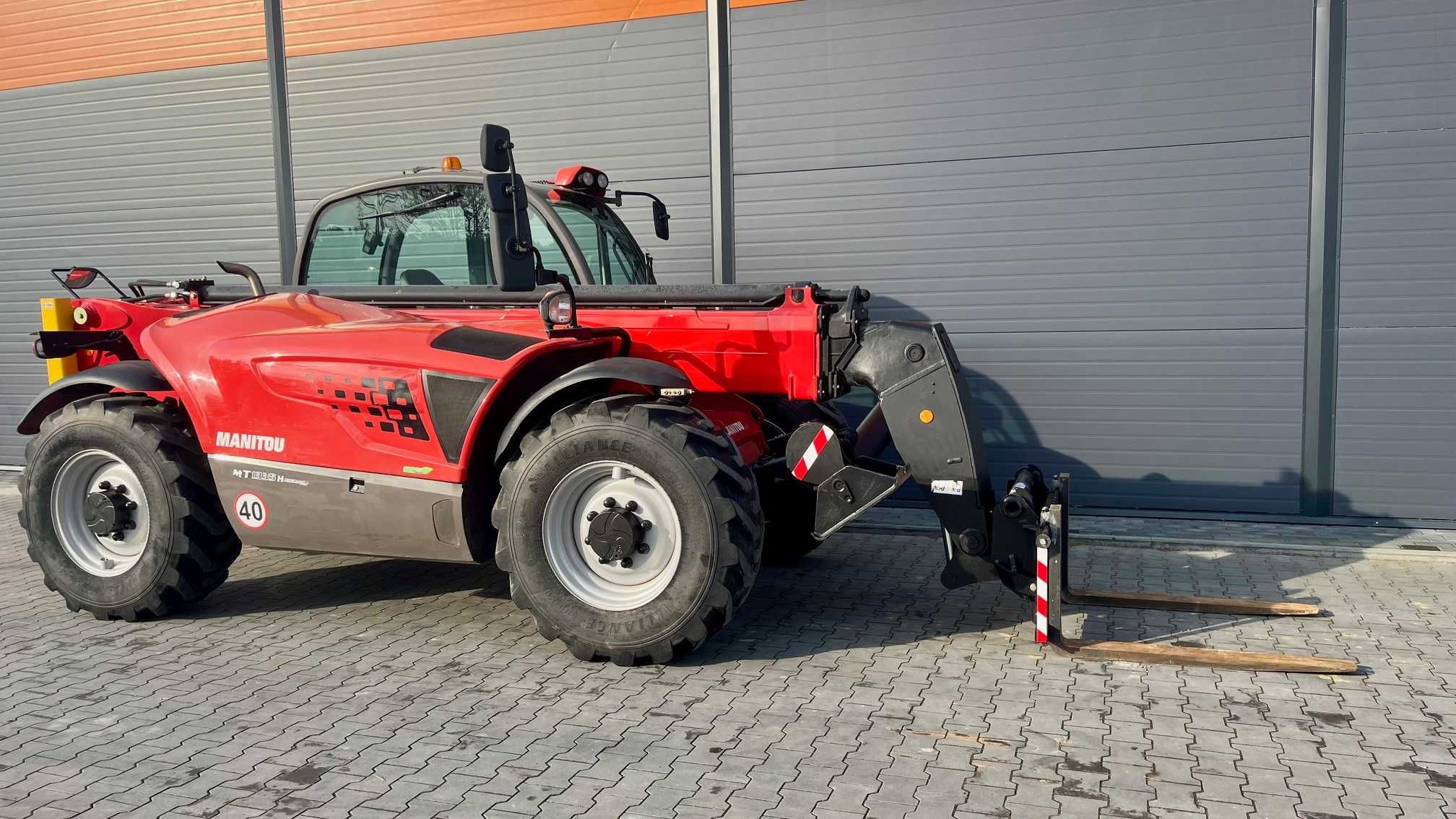 Wynajem MANITOU MT 1335 H ładowarka sztywna 13 m Ladowarka teleskopowa