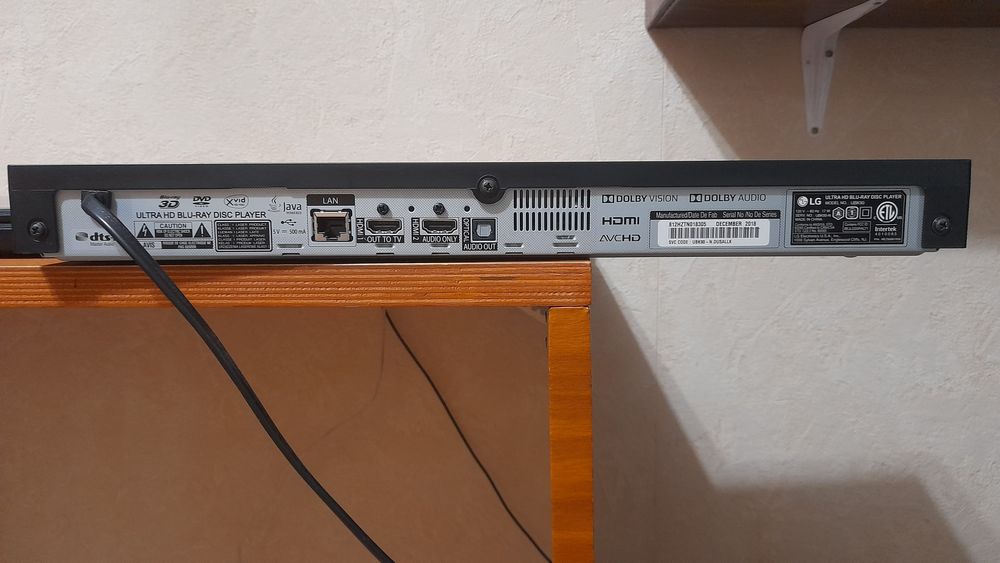 LG UBK90 4K UHD Blu-ray player