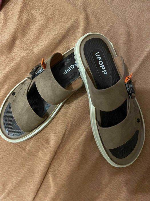 Шльопанці чоловічі, світло-коричневого коліру