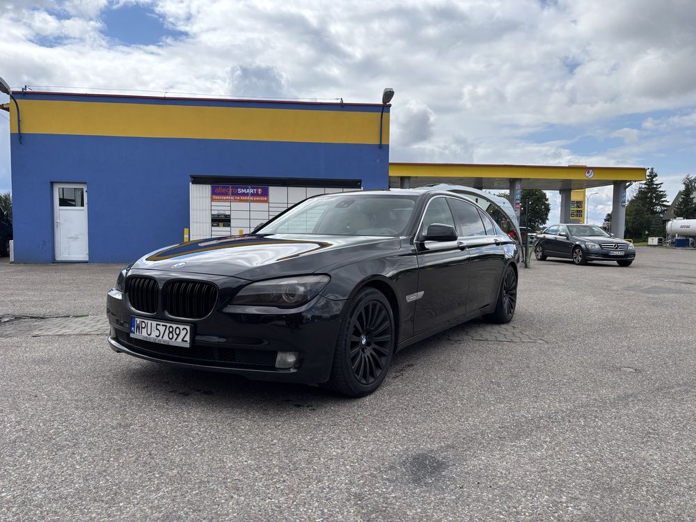 Sprzedam bmw 750 F02