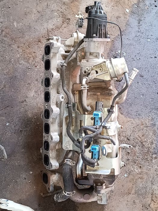 zawór chłodnica egr kolektor ssący Isuzu D max 1,9