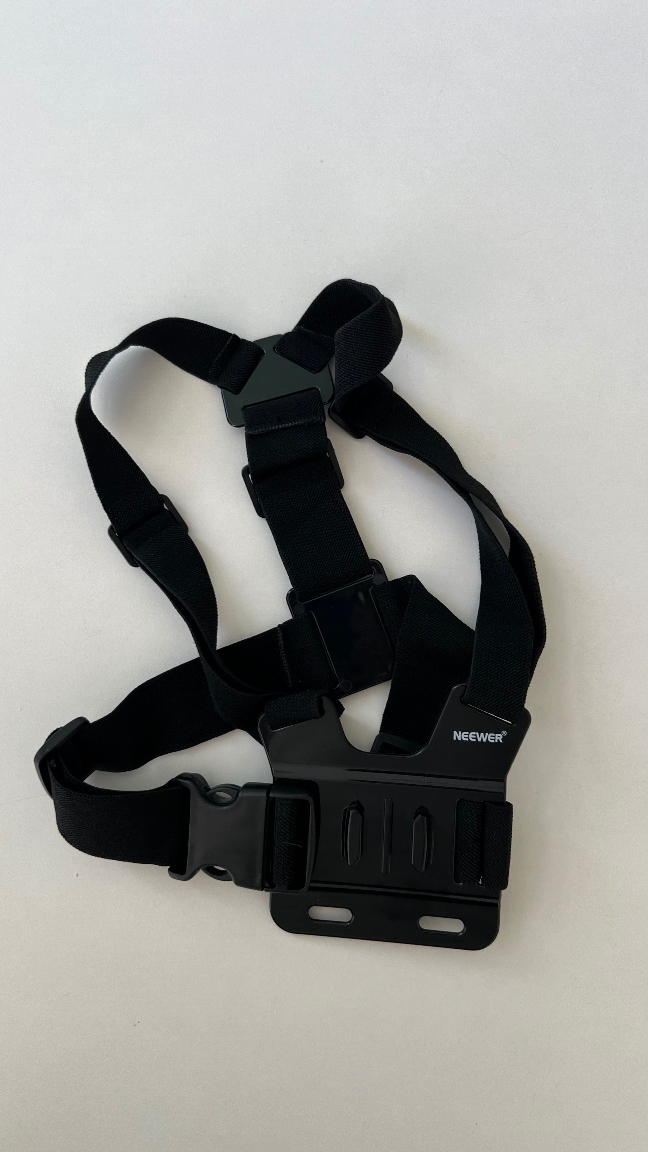 Suporte peitoral para gopro - Neewer