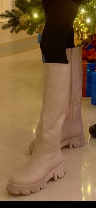 Зимние кожаные сапоги