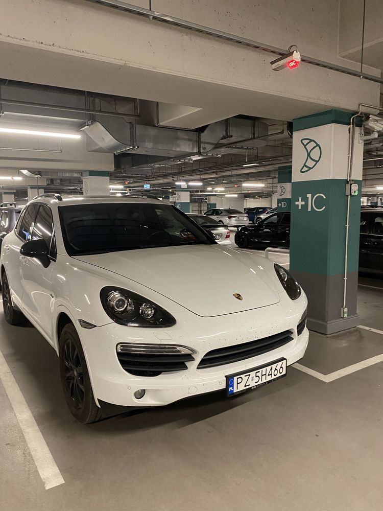 Porsche cayenne  sprzedam od prywatnych rąk