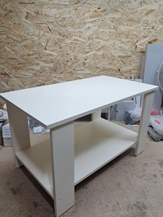 Журнальний столик новий