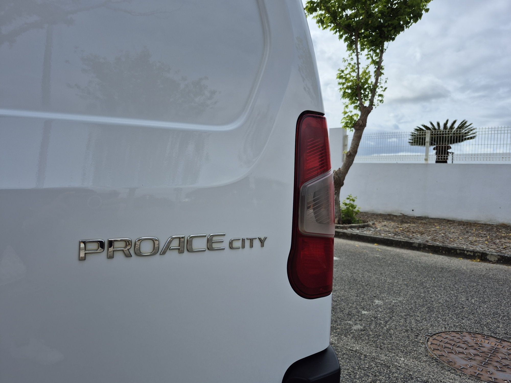 Toyota Proace City - 2020 | GARANTIA | 3 LUG.