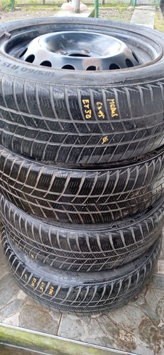 Продам диски з шинами.Дачія Рено Сандеро  Логан .Резина зимова.