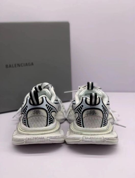 Жіночі кросівки баленсіага білі Balenciaga 3XL white black premium