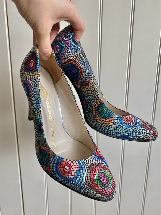 Czółenka szpilki obcasy 38 George Bonelli kolorowe