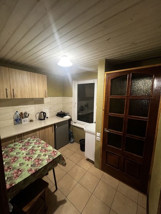 Кімнати/Житло подобово в Орлівщині