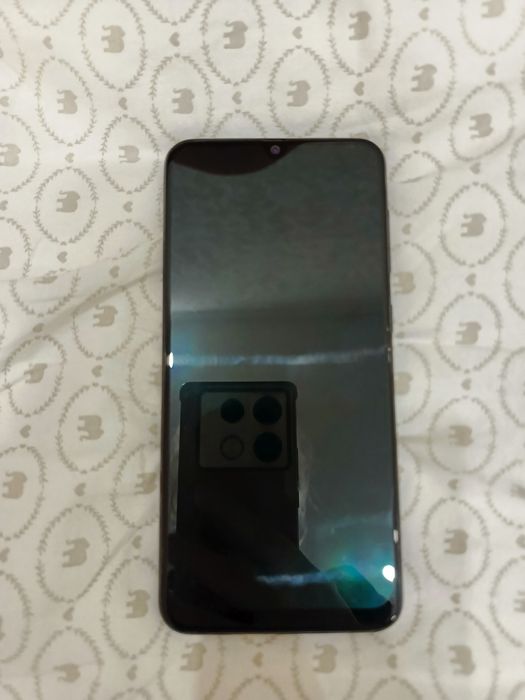 Продам телефон Samsung A50 під відновлення