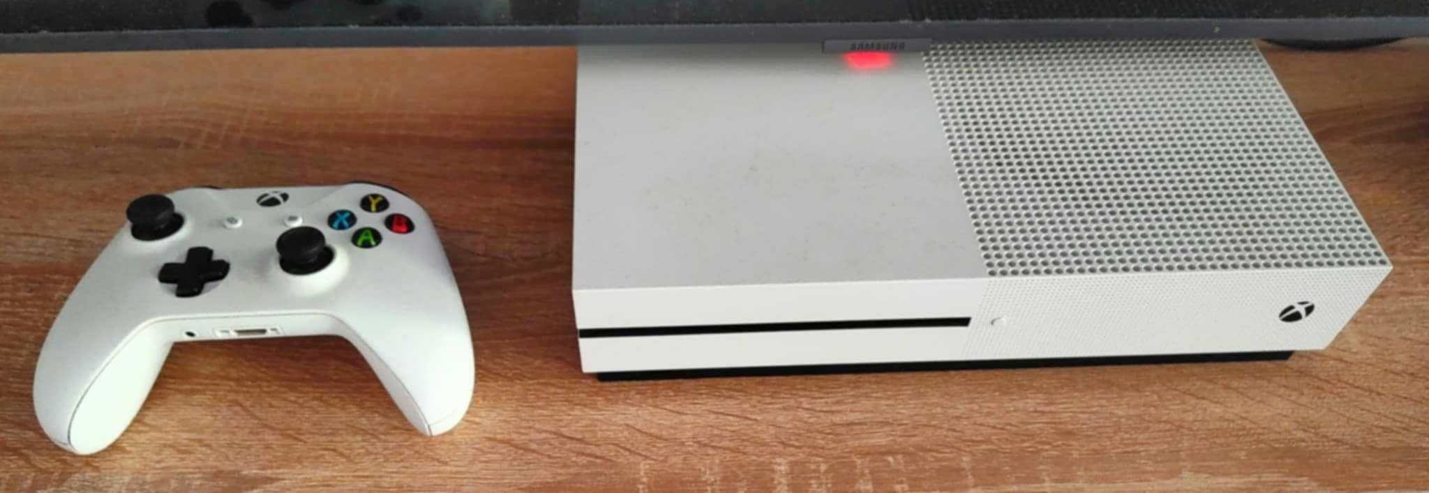 Sprzedam Konsole XBOX ONE S 1TB