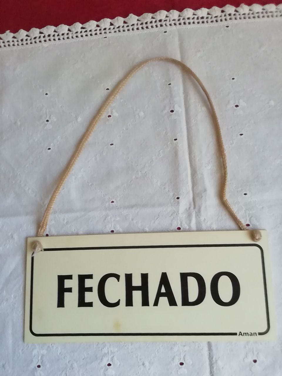 Sinalética Aberto/Fechado, antiga