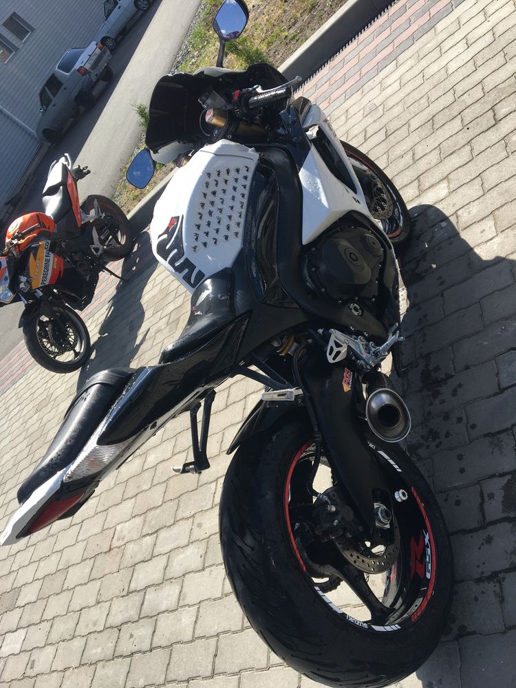 Продам GSX-R