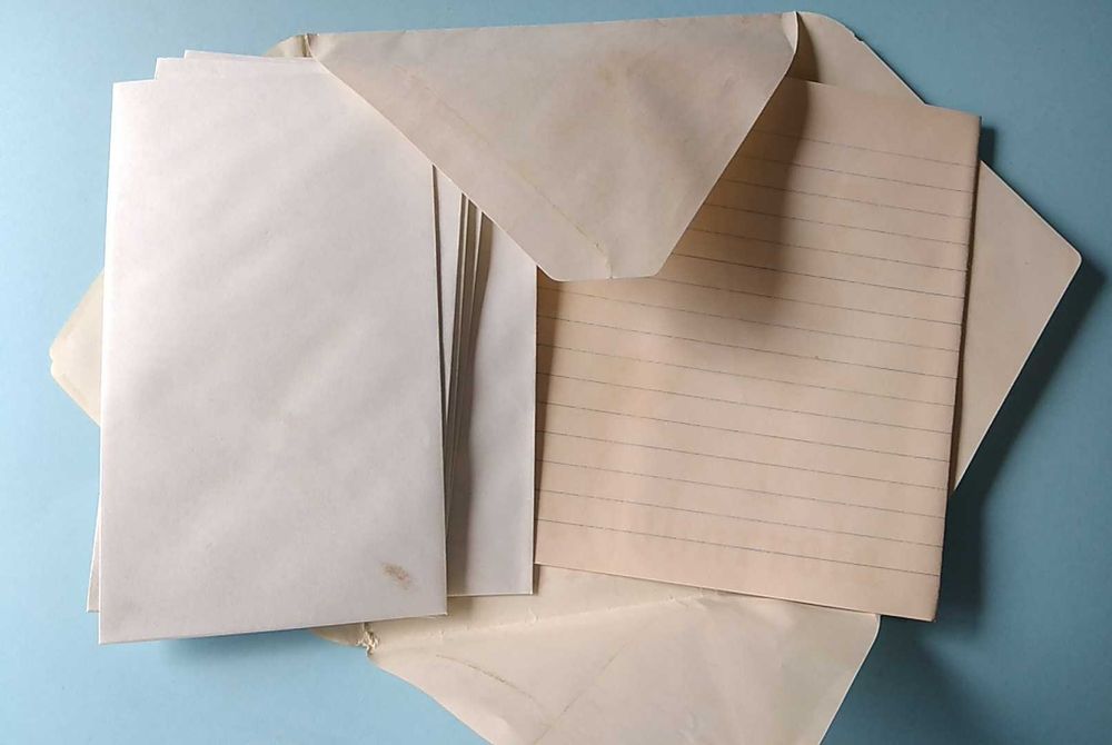 RARA Caixa de Envelopes de Carta "ALJUBARROTA" anos 50, novos sem uso.