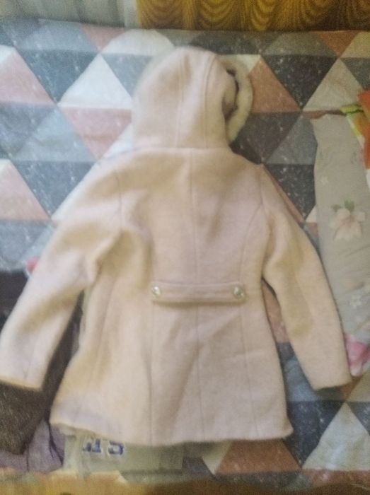 Продам пальтишко