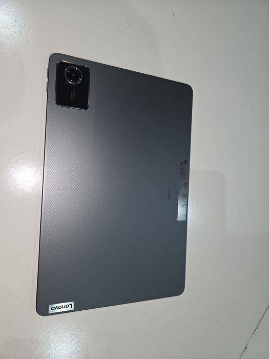Tablet lenovo M11
