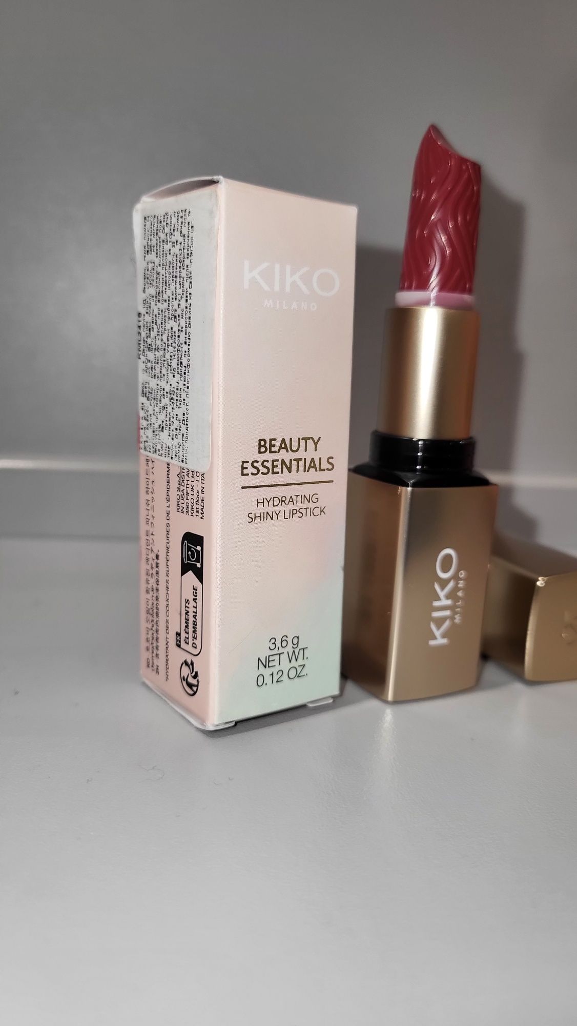 Помада  для губ kiko milano 04