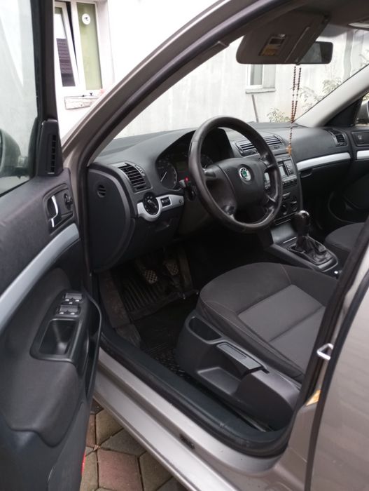 Шкода Октавія 1.9тді 77клвт.2007р.