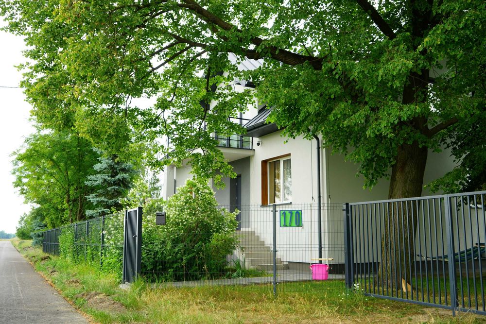 Domek dla 12 osób. Sauna, balia, jacuzzi. 90 km od W-wy i Lublina