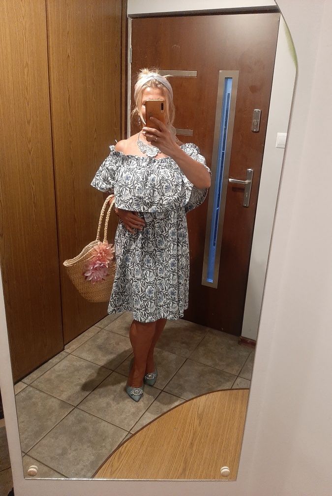 Sukienka H&M- wakacyjny, hiszpański dekolt XL/XXL, stan idealny
