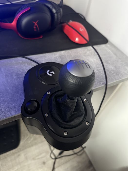 Logitech G29 + Shifter