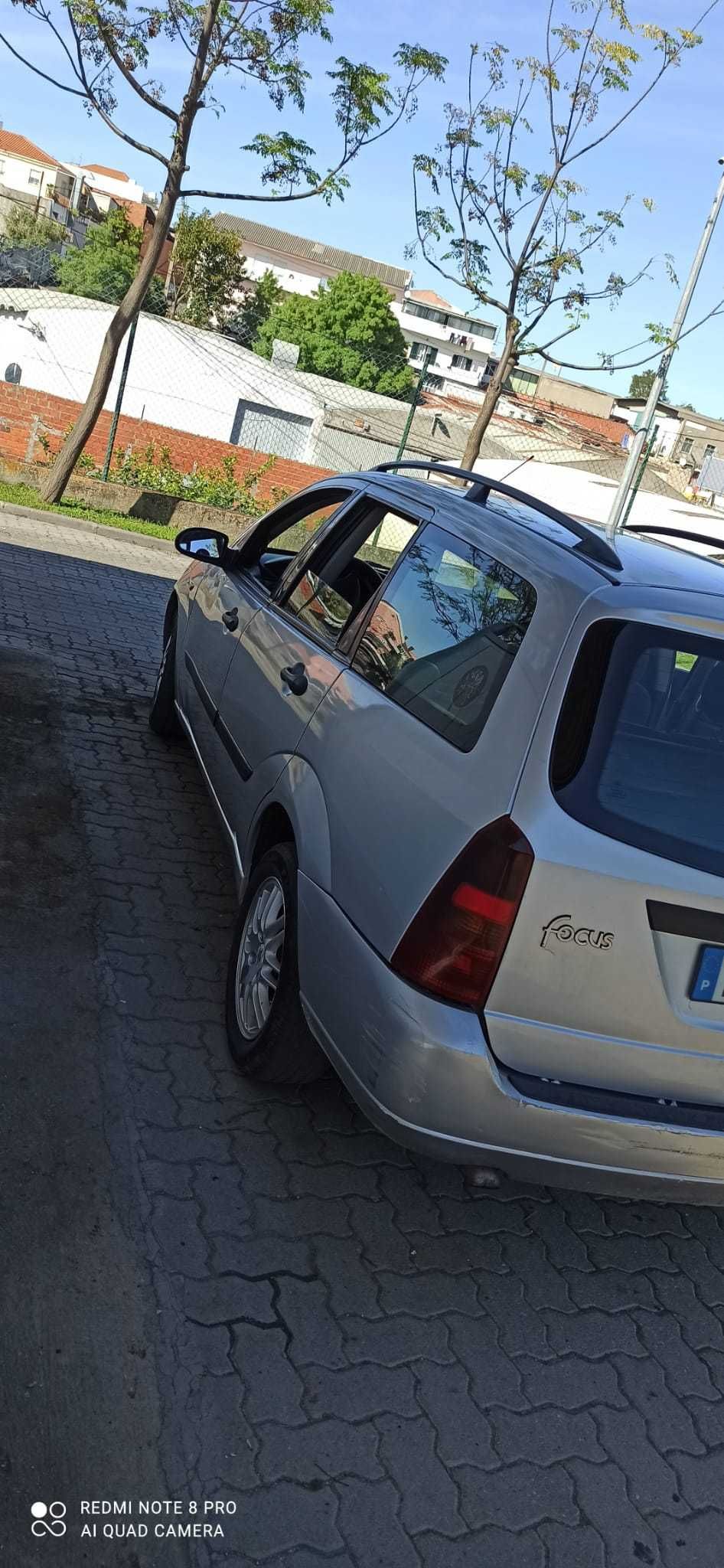 Vendo ou troco ford focus 1.8dtti