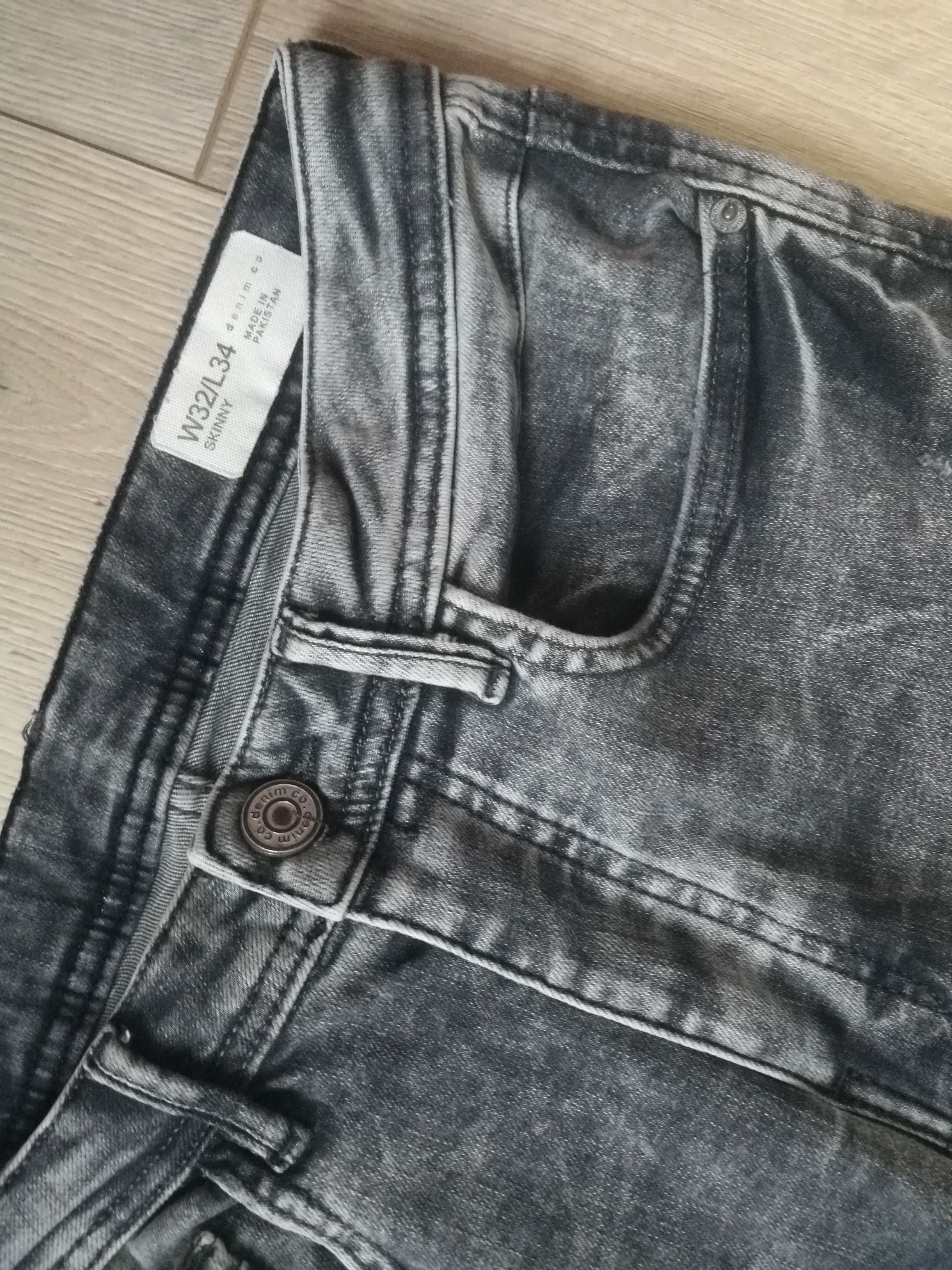 Męskie spodnie z elastycznego denimu W32 L34