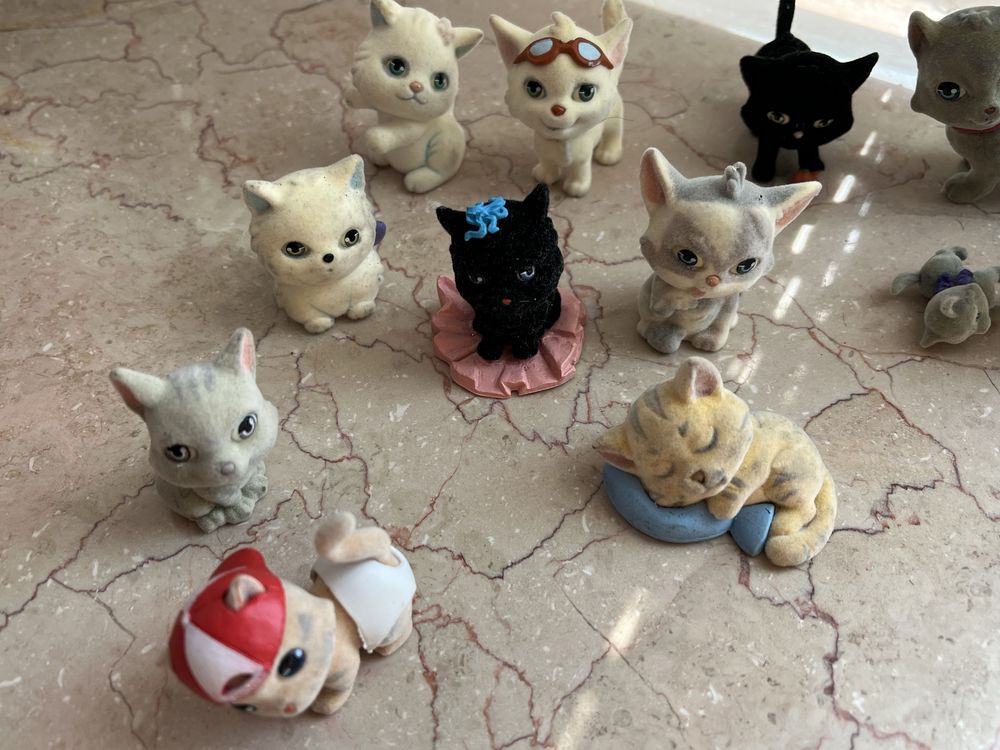 Мініфігурки котиків