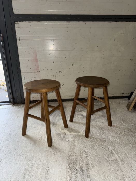 Taborety drewniane vintage