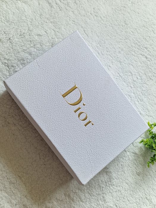 Duże oryginalne Nowe pudełko Dior