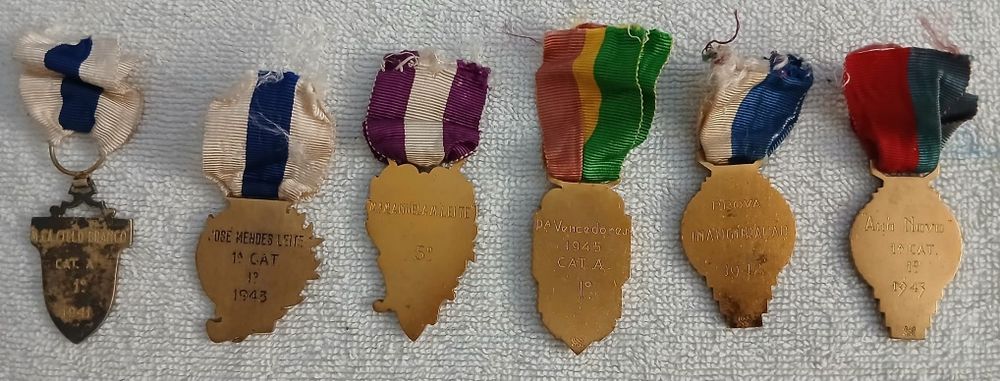 Lote de Medalhas Antigas Desportivas