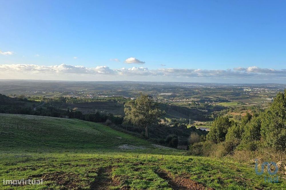 Terreno em Lamas e Cercal de 1106,00 m2
