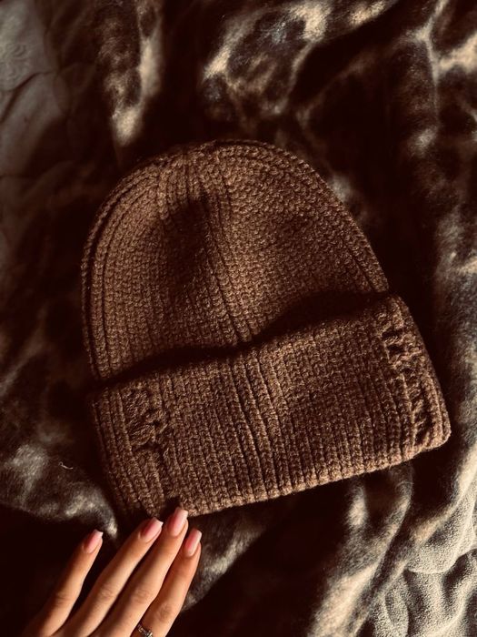 Тепла ангорова шапка жіноча Рвана — стильна зимова модель!