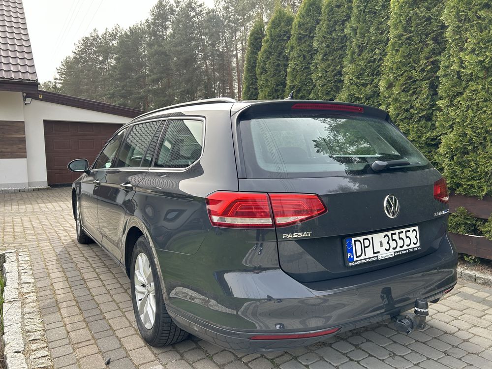 VW Passat 2.0, LED, oryginalny ekektryczny hak, fotel z masażerem!!!