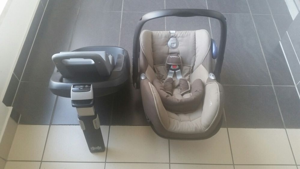 Fotelik Maxi- Cosi CabrioFix i Baza Maxi-Cosi FamilyFix!