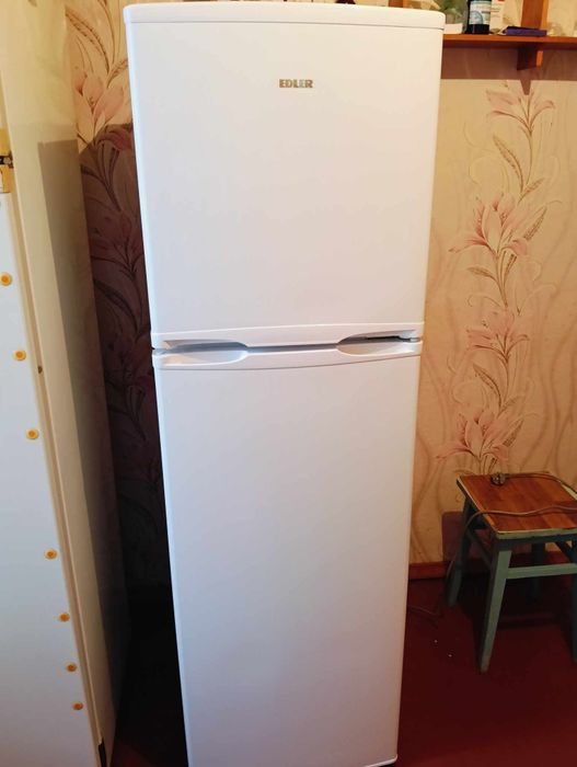 Холодильник  двокамерний ELDER