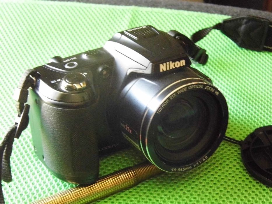 Máquina fotográfica Nikon