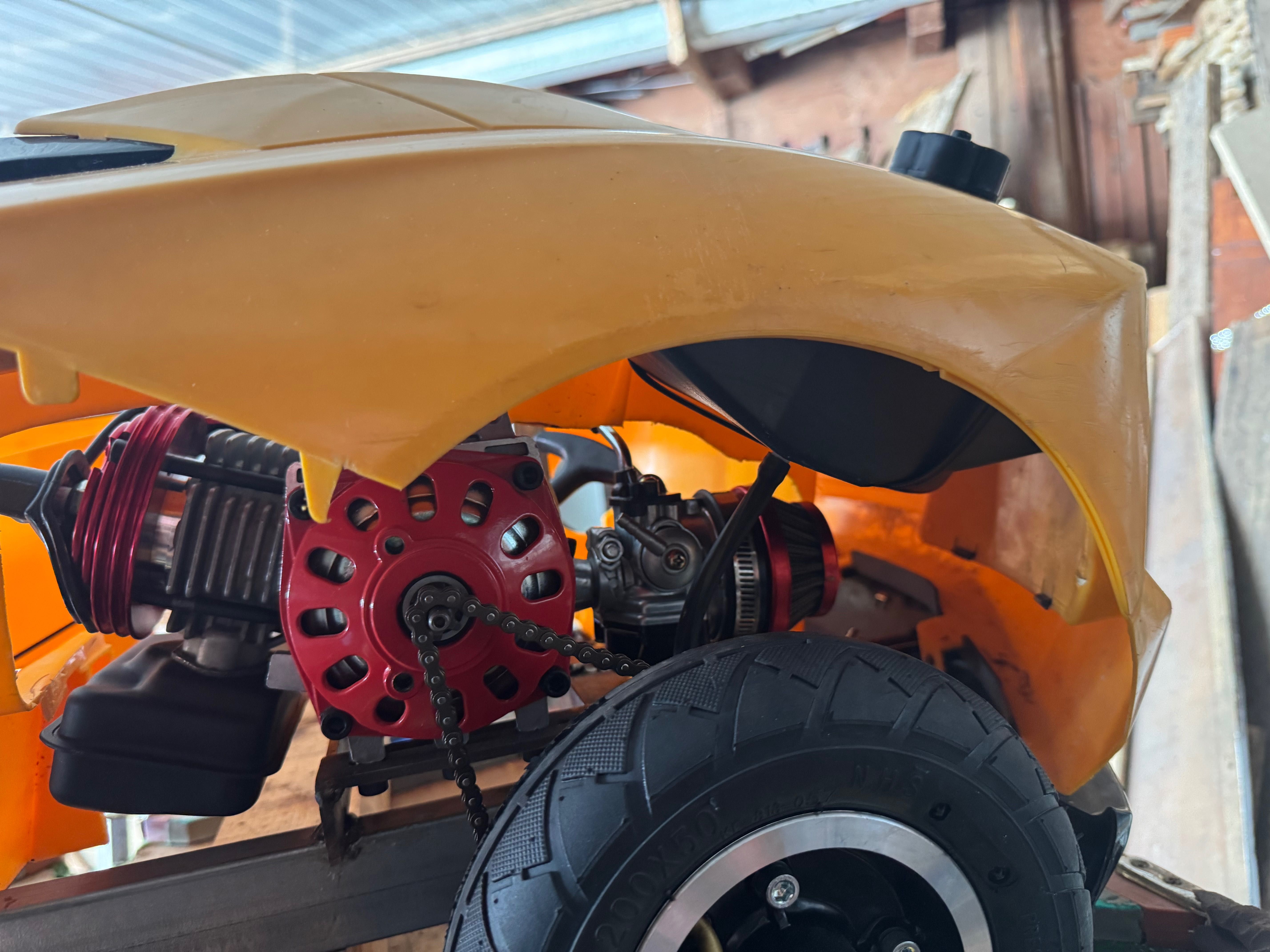 Carro Lamborghini criança com motor