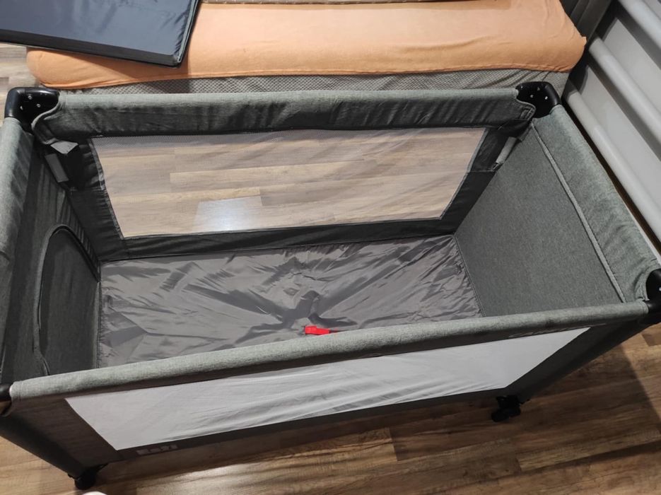 Łóżeczko turystyczne Caretero