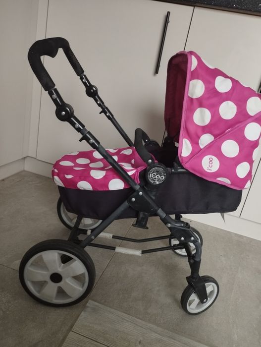 Коляска кукольная