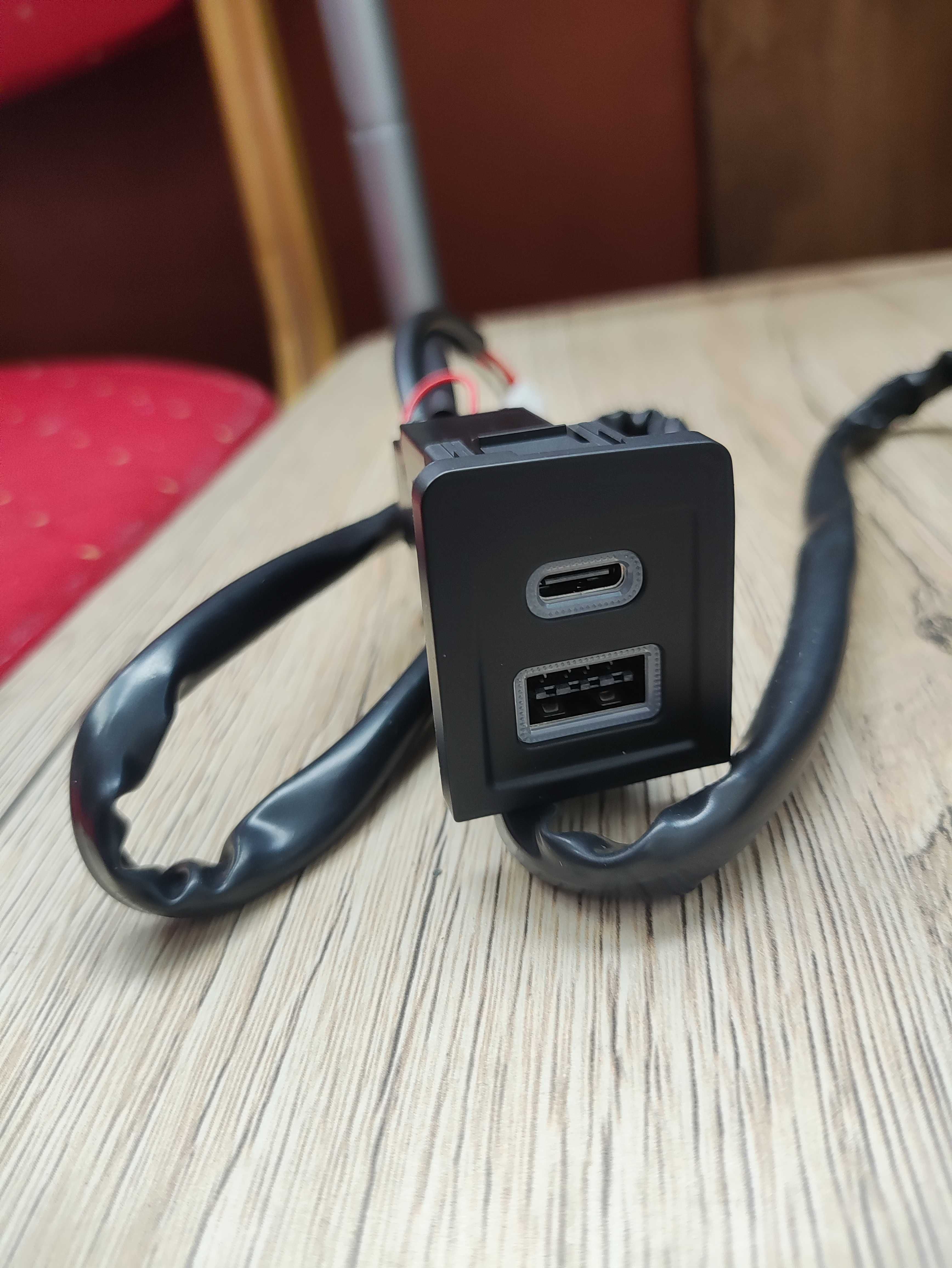 Ładowarka samochodowa Szybka QC3.0 Typ-c USB Adapter Gniazdo interfejs