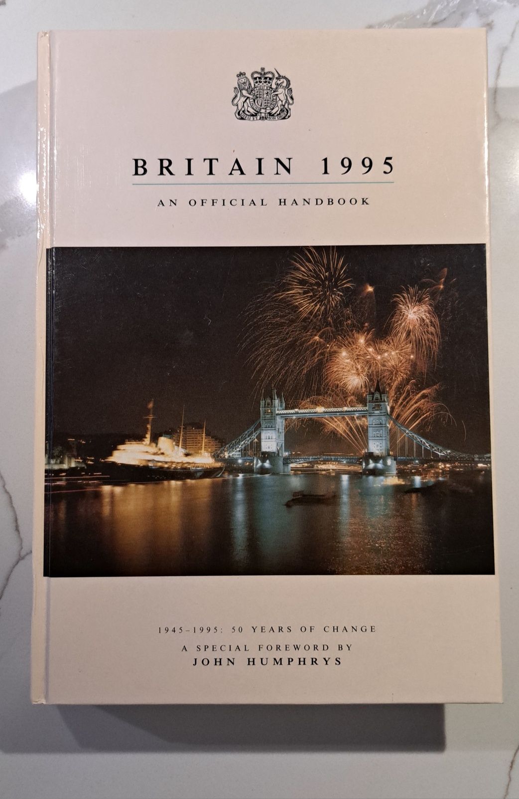 Britain 1995 an official handbook