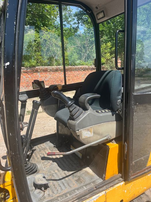 Koparka JCB 8015 r2002 Kubota wacker neuson minikoparka