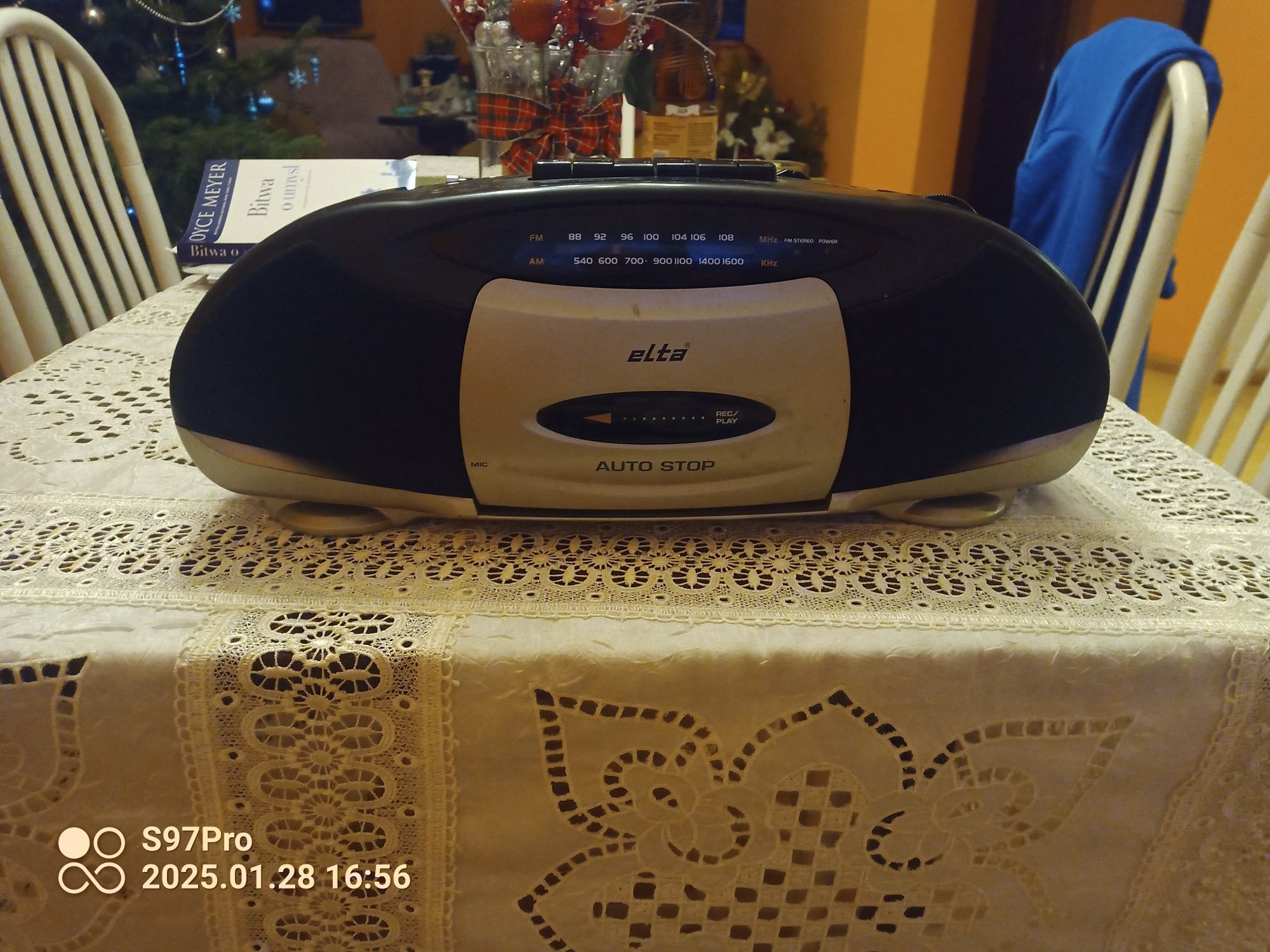 Radiomagnetofon Elta sprawny