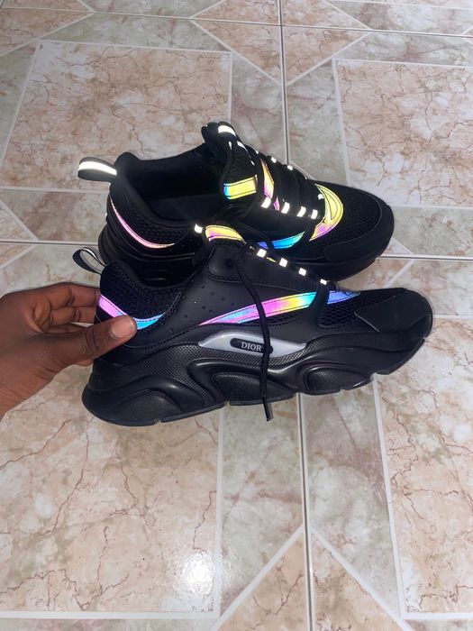 Vendo Dior b22 sem caixa